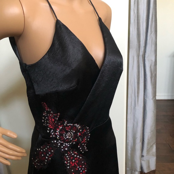 One of a kind satin black dress - Picture 3 of 8